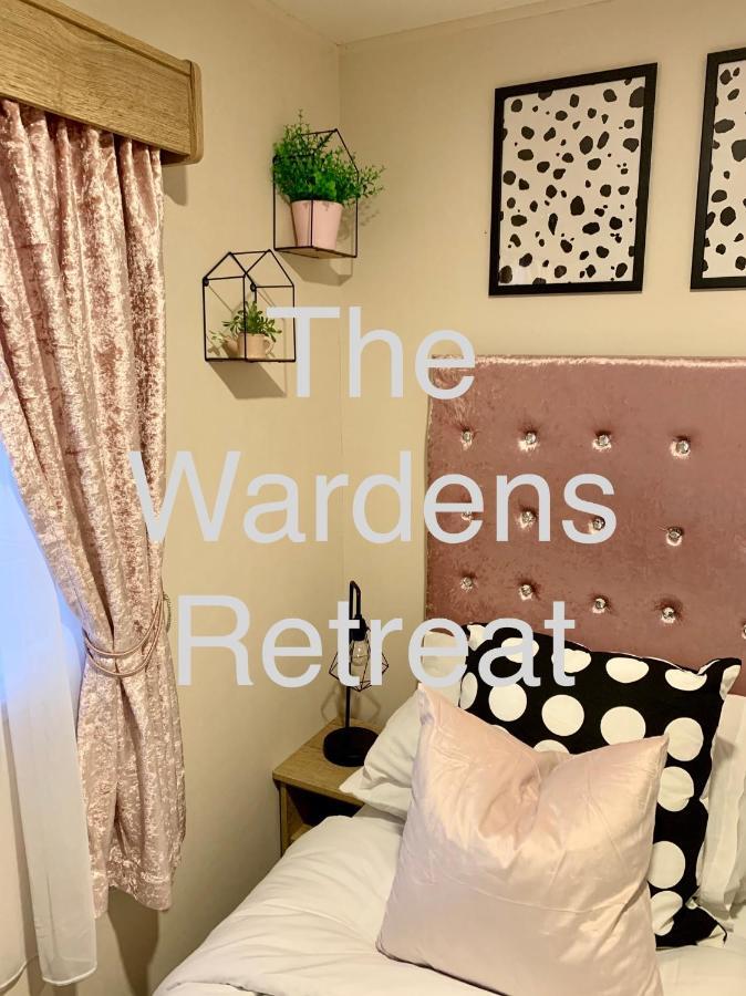 מלון The Wardens Retreat - Tattershall Lakes Country Park מראה חיצוני תמונה